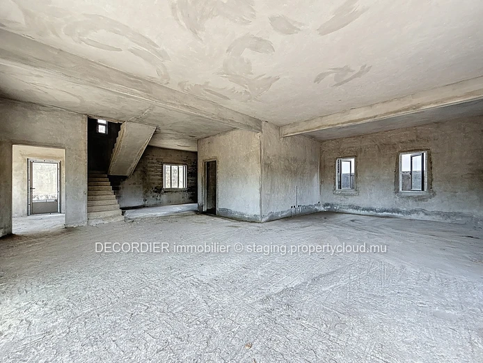 Spacious house in Petit Raffray