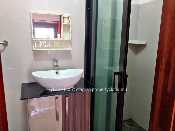 Appartement En Vente À Quatre Bornes