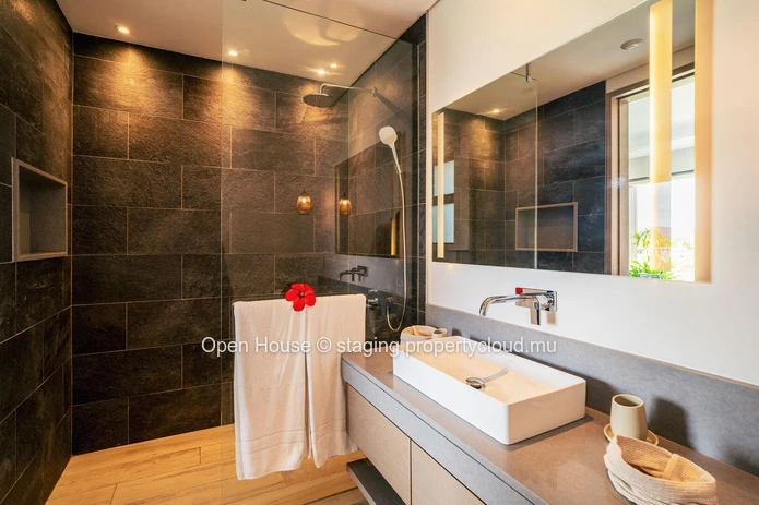 ANAHITA - BEAU CHAMP 4 bedrooms