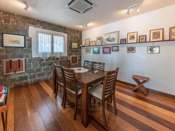 2 Bedroom Commercial Property