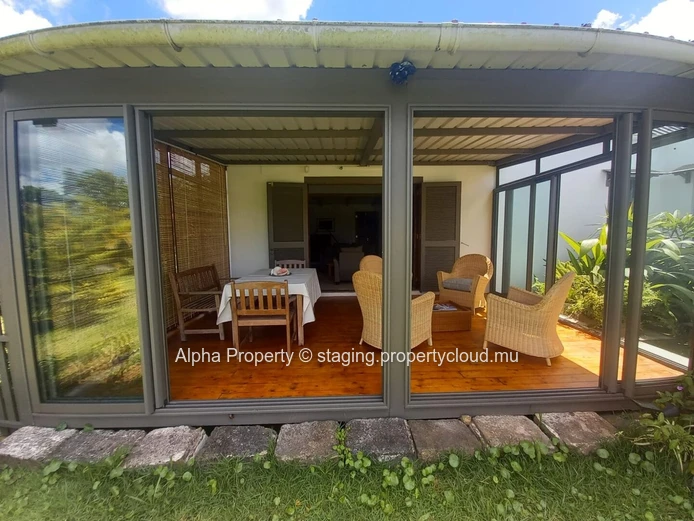 For sale stunning Rustic Home in Verdun, Moka district – 254 m² on a plot of 888 m² 