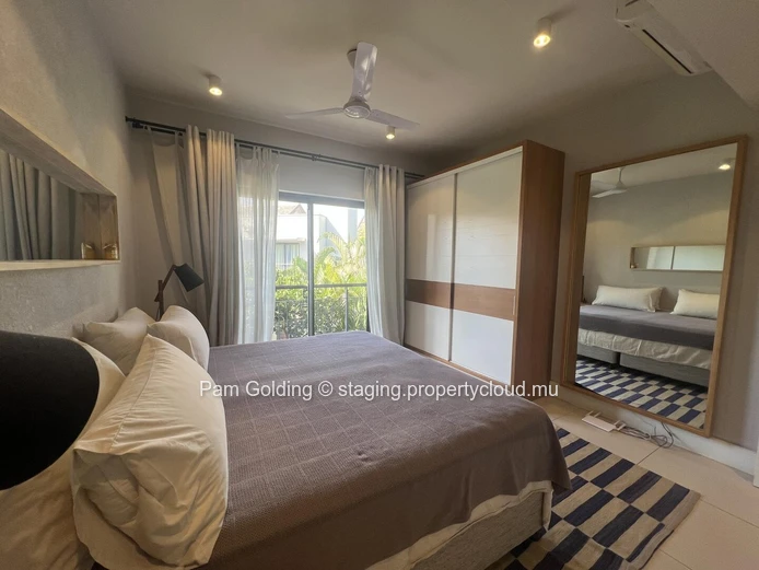 Duplex en Bord de Mer de 3 Chambres avec Anneau Privatif | La Balise Marina, Rivière Noire (Mandat exclusif)