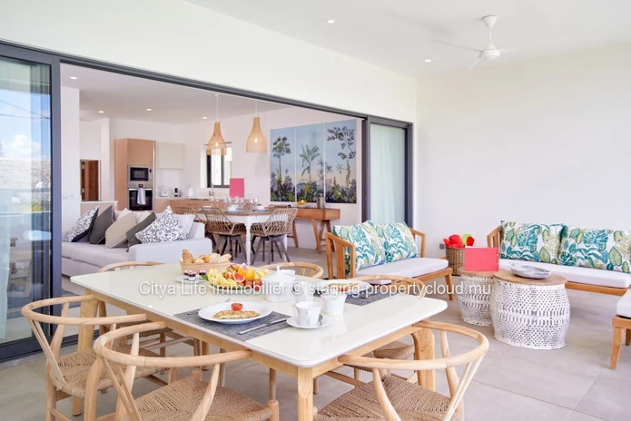 Magnifique Appartement REZ+2 à vendre à Pointe aux Canonniers, 131m², 3 chambres, piscine commune, proche écoles, par...