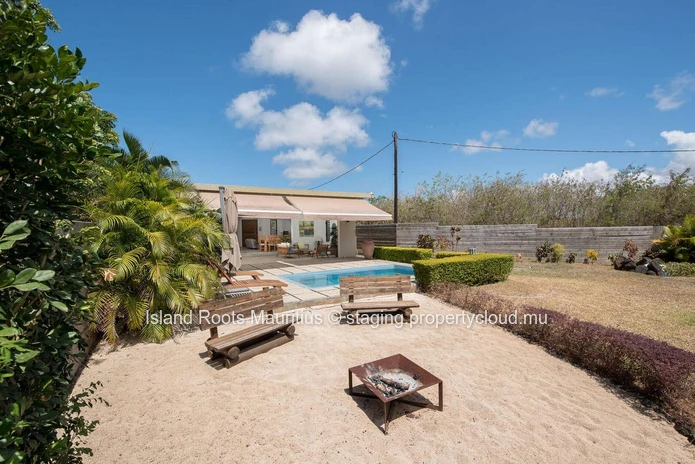 Beautiful 3 bedroom villa for sale in Mont Mascal