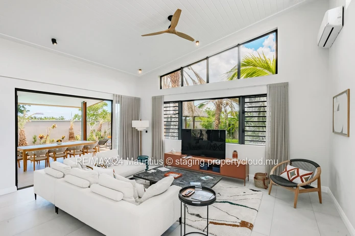 Tropical Oasis: Stunning 4-Bedroom Villa at Ekô Savannah Resort, Tamarin