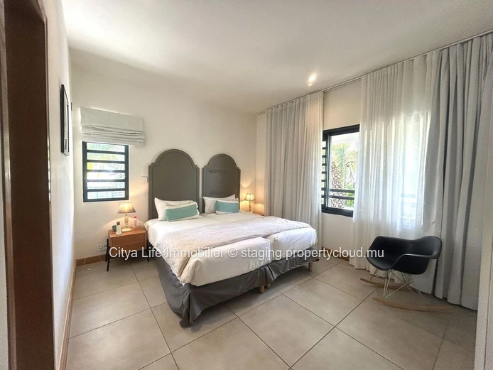 Luxurious RES Villa with Private Pool in Rivière Noire - Black River Area! 3 Beds, Solar Panels, Close to Amenities. ...