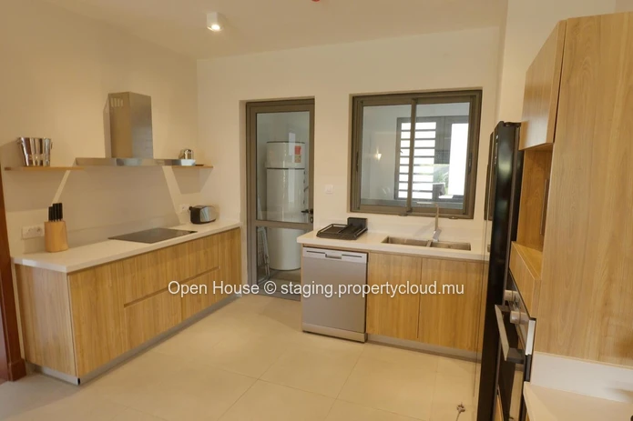 Luxurious PDS Apartment with Communal Pool in Trou aux Biches -- Accessible to Foreigners - Sea Access - Close to Ame...
