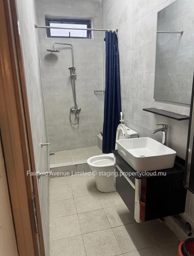 Appartement meublé 3 chambres à louer à Ebène 