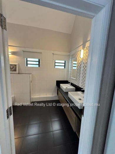 Luxury Villa for Rent – Gated Community, North Mauritius 