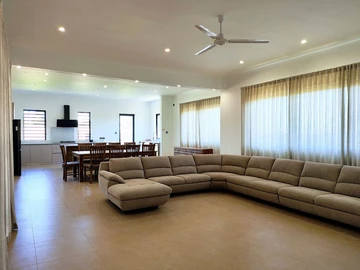 4 Bedroom Villa