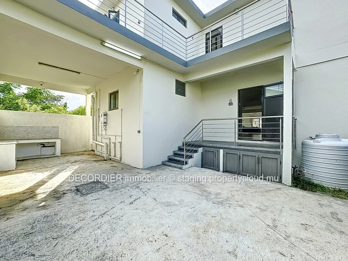 Detached house with  barbecue area (Sole Mandate)