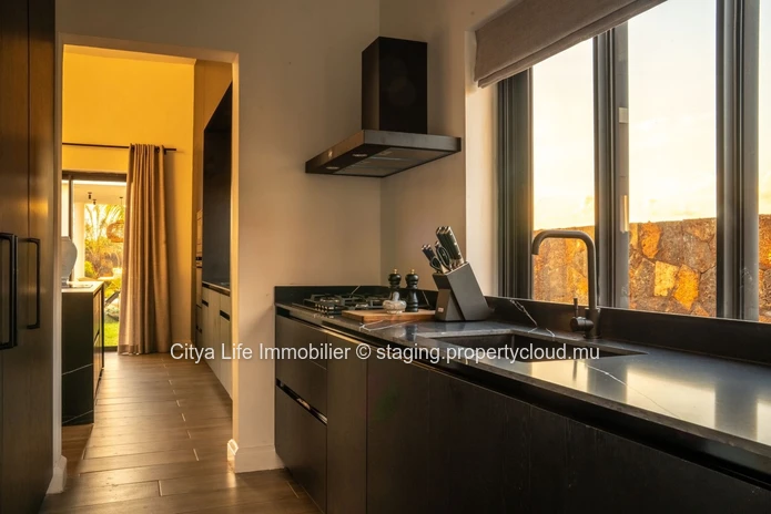 Tastefully furnished villa for rent in Royal Park, Balaclava
