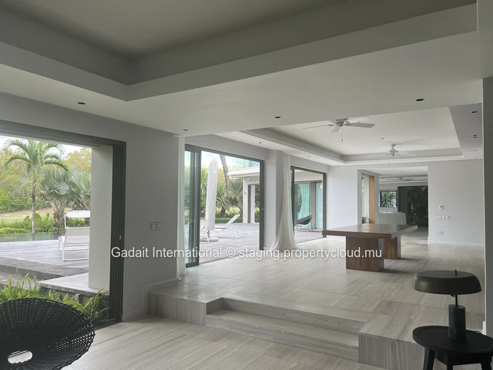 Villa de prestige Solaia à Anahita – Vue mer, golf & prestations haut de gamme