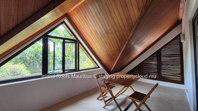 Luxury villa for rent in Pereybère!