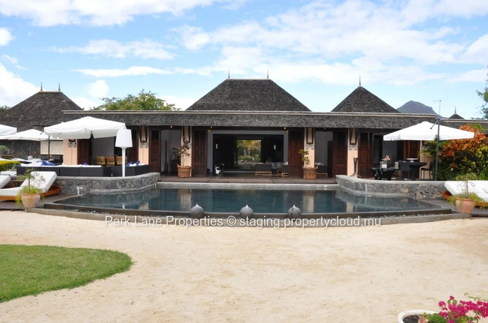 Découvrez un luxe inégalé au cœur du paradis au Tamarina Golf Resort, à l'île Maurice