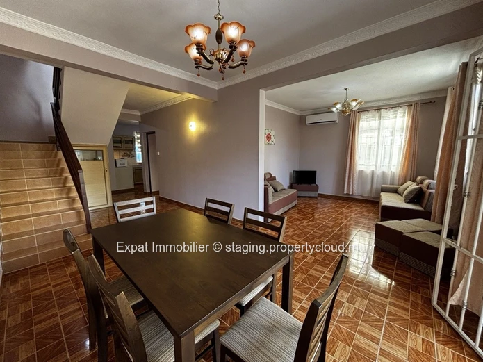4-Bedroom House With Rooftop Near The Beach – Pereybere