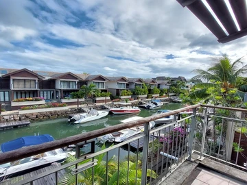 Townhouse, Duplex de 3 Chambres