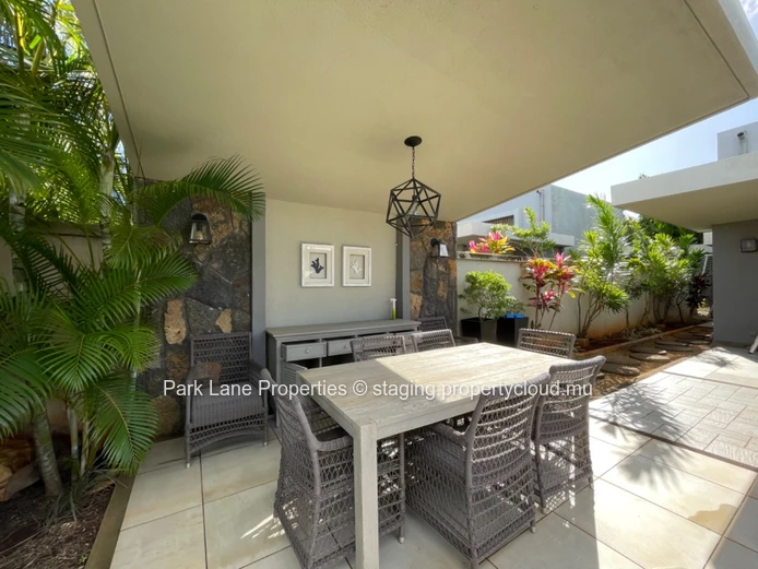 Splendide villa PDS au sein d'un complexe résidentiel à vendre !