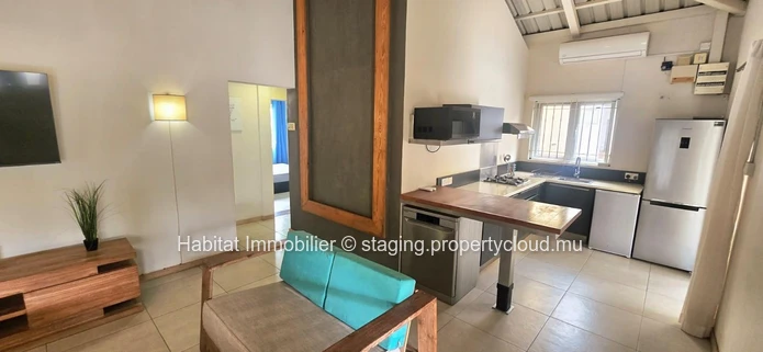 Charmante maison meublée et équipée de 200 m², sur un terrain de 168 toises, idéalement située à Tamarin