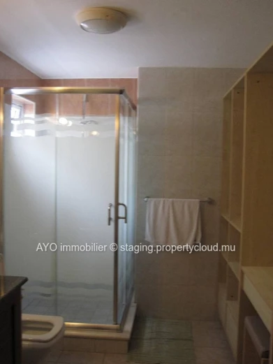 Modern townhouse located in a secured residence in Pereybere