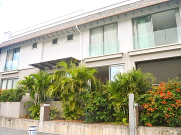 5 Bedroom Villa