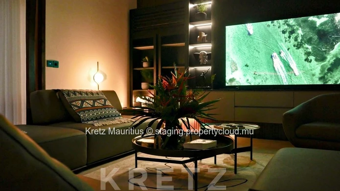 Contemporary 3-bedroom villa with 5-star hotel-style access