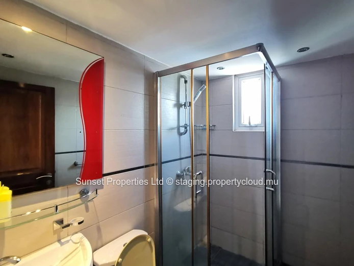  Penthouse | 3 Bedrooms | Large Terrace
