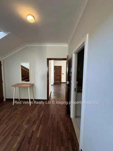 Penthouse À Vendre – Sodnac, Quatre Bornes