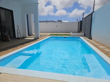 5 Bedroom Villa