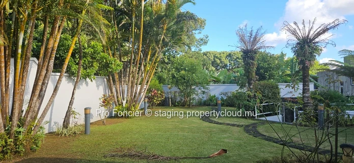 House for sale in Curepipe - Where architectural Elegance meets perfect Lifestyle