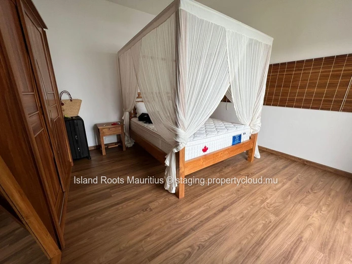 Charming single-storey villa for rent in Pereybere !