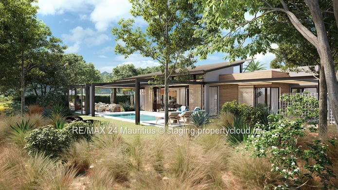 18 Hole Golf Course Stylish Living Villas for Sale