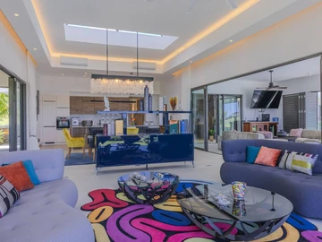 4 Bedroom Villa