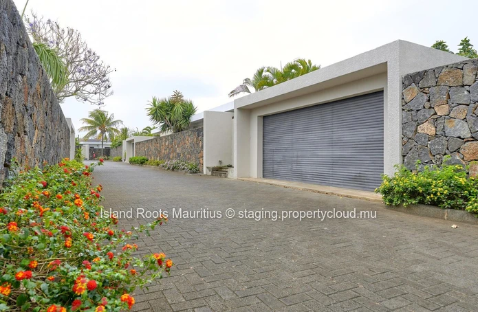 À Vendre : Élégante villa de 3 chambres et un bureau à Grand Baie