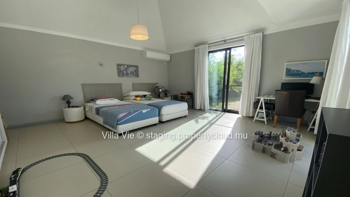 Cap Malheureux - Villa spacieuse de 4 chambres avec piscine et grand jardin