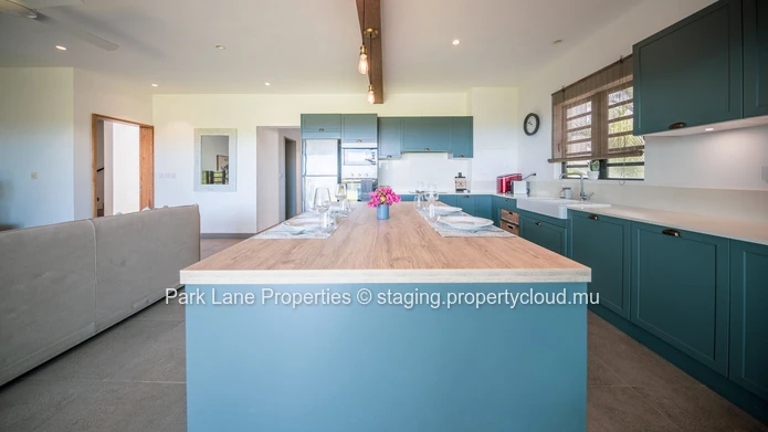 Apartment for sale in a gated community at Saint Antoine.