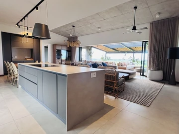 4 Bedroom Penthouse