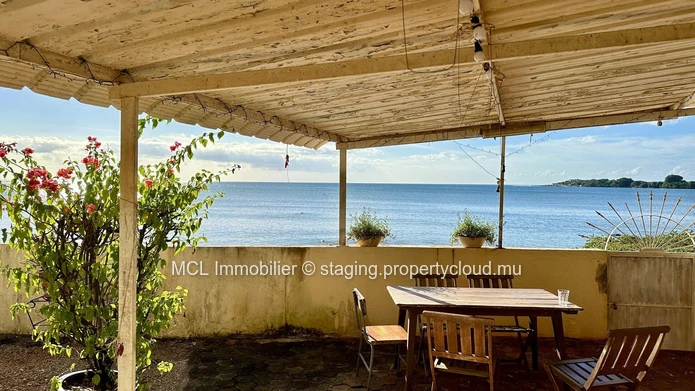 Guest House With Licence  For Sale In Baie Du Tombeau  