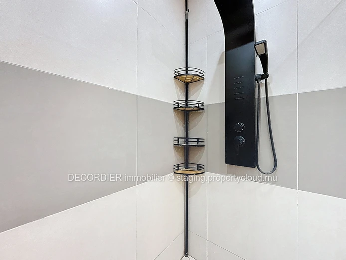 Beautiful Furnished Apartment for Sale – Albion