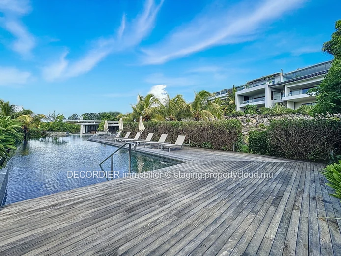 Elegant furnished flat with sea view in Saint Antoine