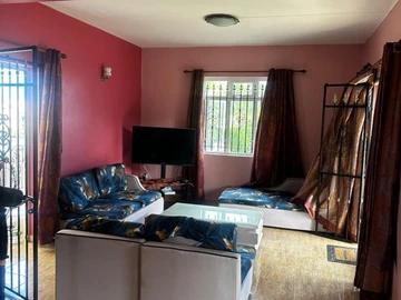 7 Bedroom House