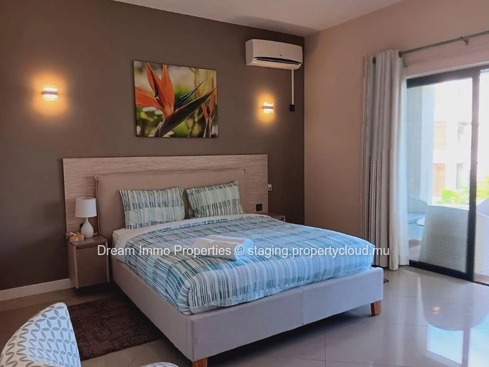 Beachfront! Somptuous Sea View Resale Apartment In Flic En Flac – Mauritius