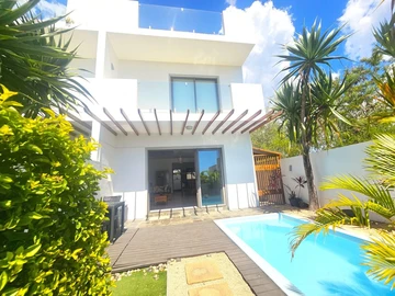 4 Bedroom Townhouse, Duplex