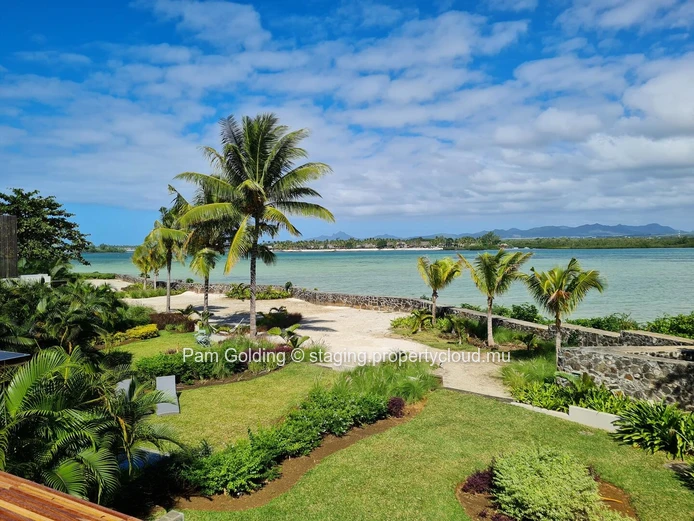 For Sale | 4 bedroom, North-East Coast Townhouse with exceptional views!
