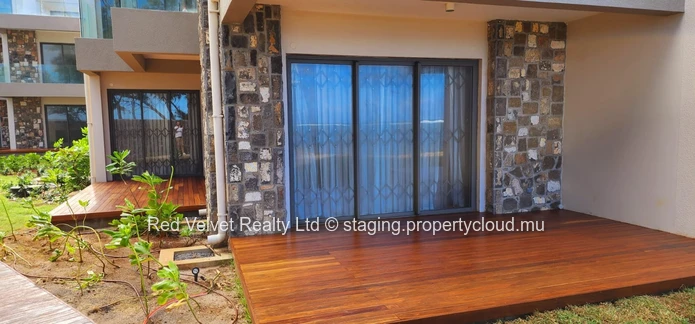 Beachfront Apartment for Sale in Poste Lafayette | 3 Bedrooms | Sea View