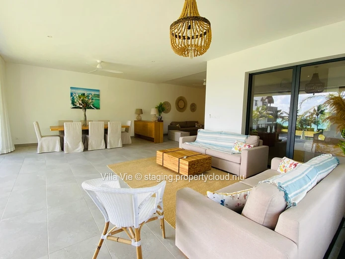 Péreybère - 3-bedroom luxury beachfront apartment (Sole Mandate)
