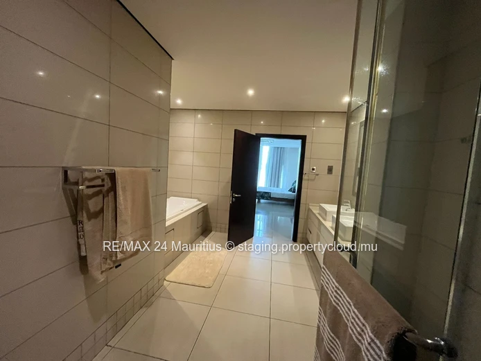 Beautiful fully furnished 3 bedrooms RES apartment of 245m2 for sale at Grand Baie La Croisette.