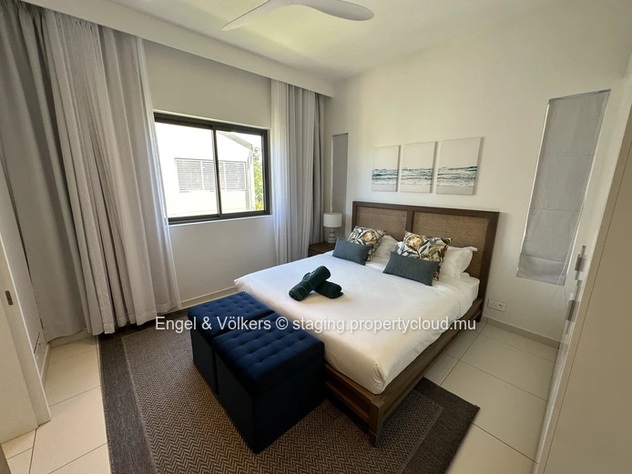 Penthouse Perfection with Rooftop Terrace in Pereybere