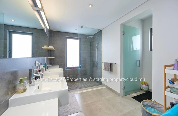 Exceptional Villa in Mont Choisy Smart City - Luxury, Serenity, and Comfort