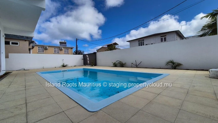 Beautiful apartment rent in Mont-Choisy 